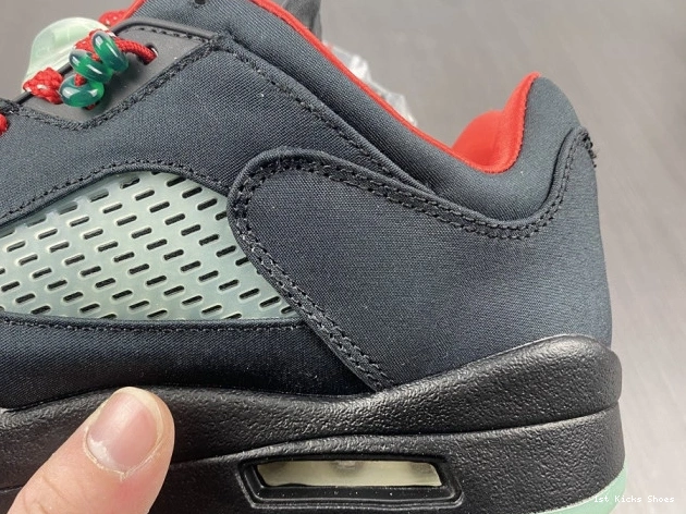 1st Kicks Anthracite Jordan 5 Air DM4640-036 Retro 0731